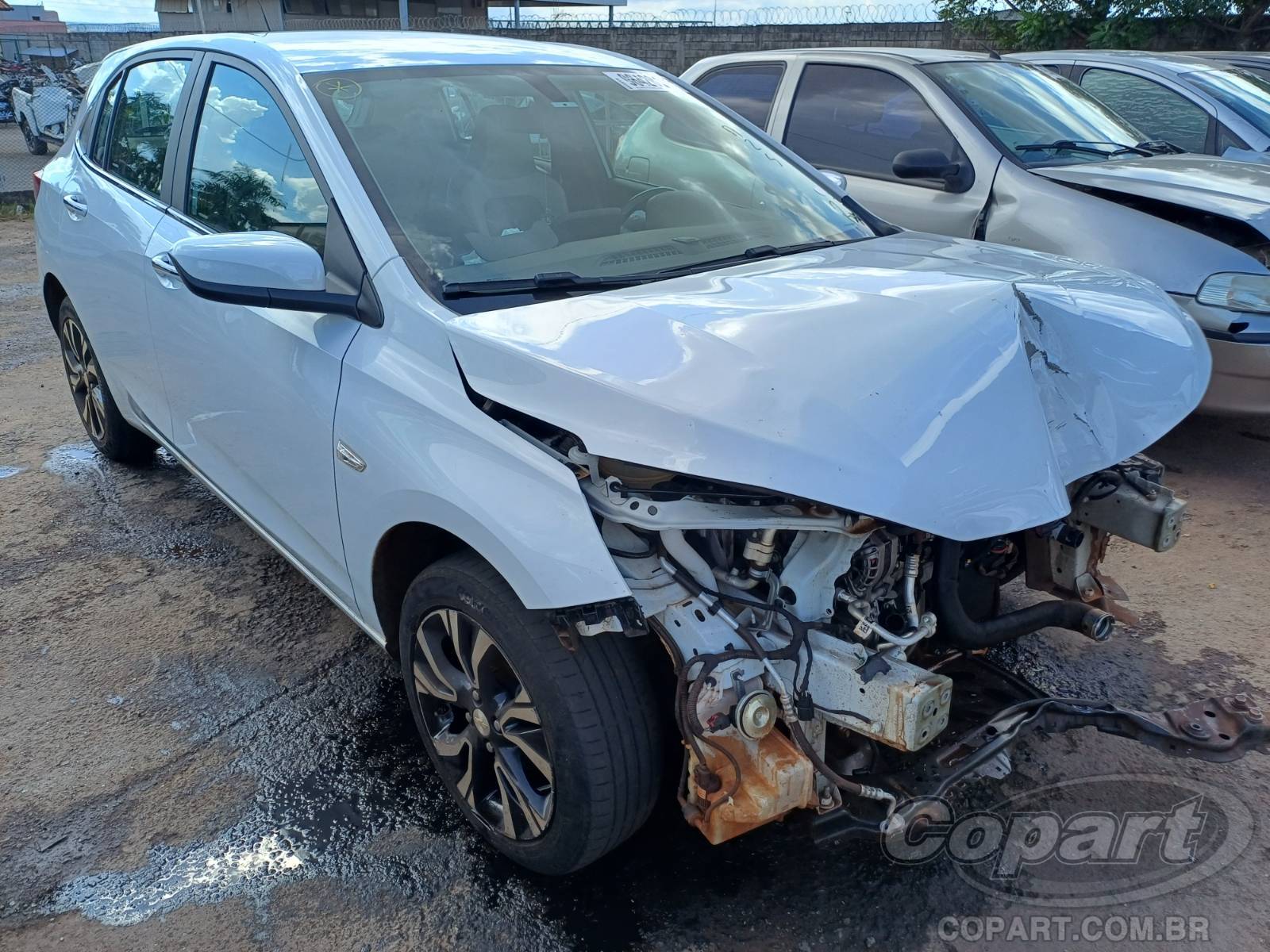 Chevrolet Onix Premier AT 1.0 12V Ecotec Turbo 2023 Pequena Monta
