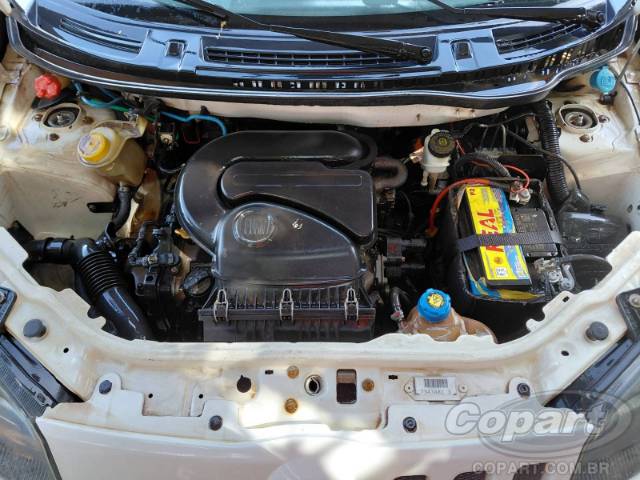 2016 FIAT UNO 