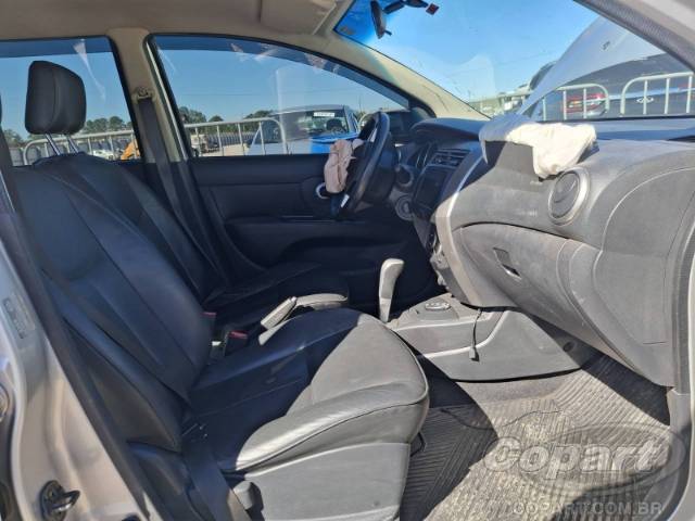 2014 NISSAN LIVINA 