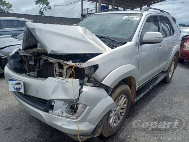 2014 TOYOTA HILUX SW4 