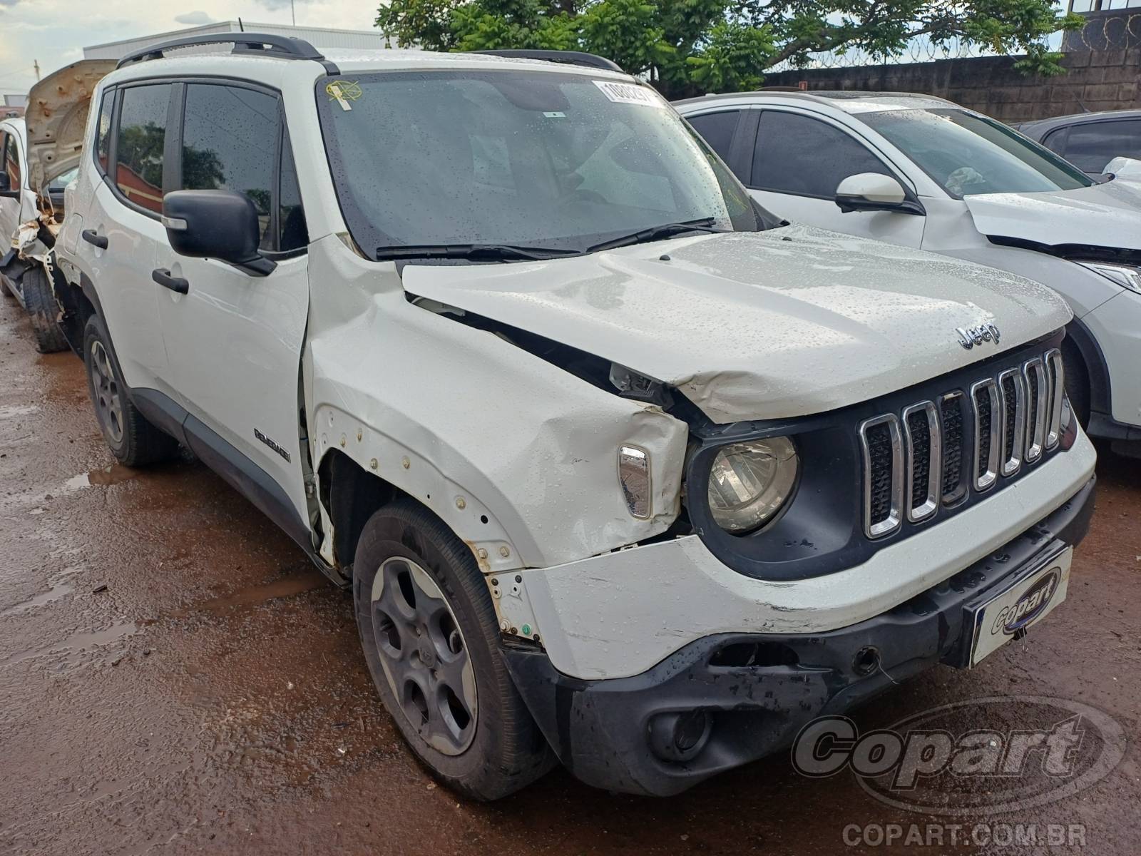 Veículo Fiat Renegade Jeep Renegade 1.8 16V E.TorQ Evo 2021 2021 em leilão