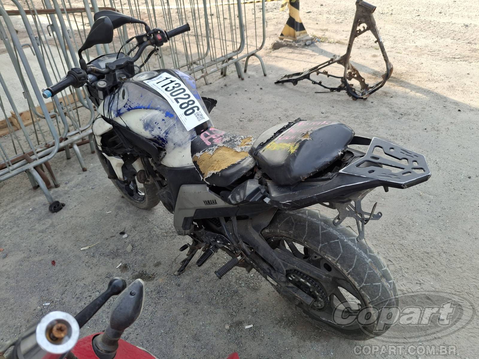 2019 YAMAHA FZ25 FAZER — foto 3 de 10