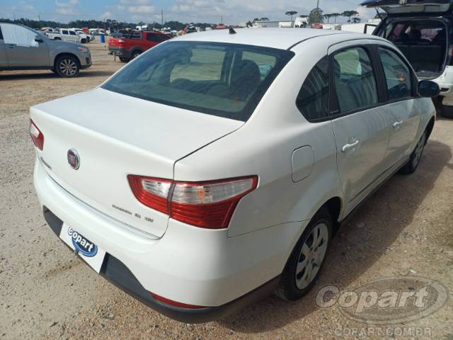 2016 FIAT GRAND SIENA 