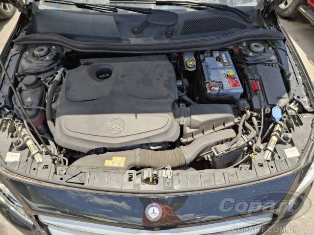 2016 MERCEDES BENZ GLA 