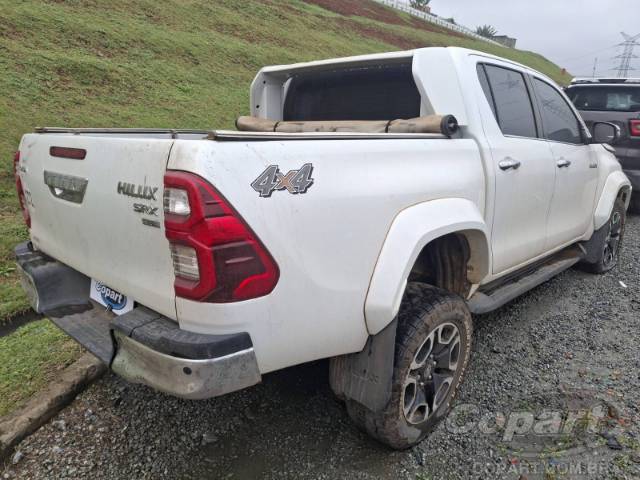 2025 TOYOTA HILUX CD 
