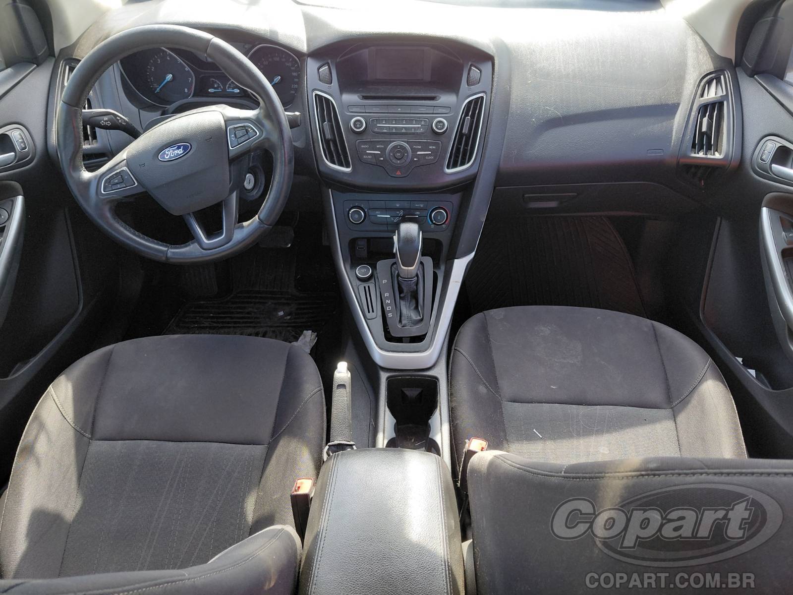 Foto 9 de 13: 2018 FORD FOCUS FASTBACK