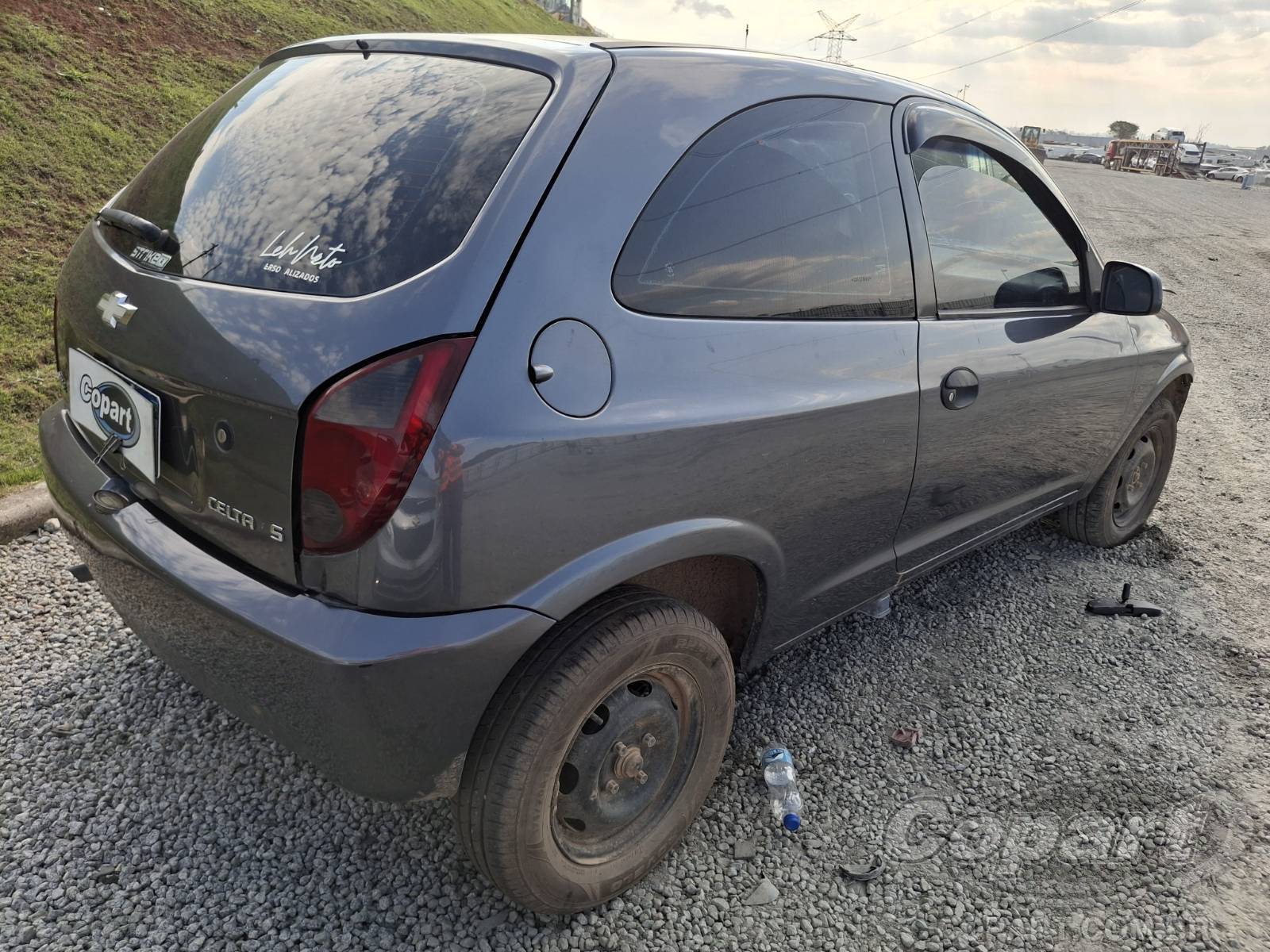 2013 CHEVROLET CELTA — foto 4 de 14