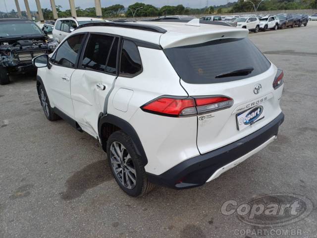 2024 TOYOTA COROLLA CROSS 