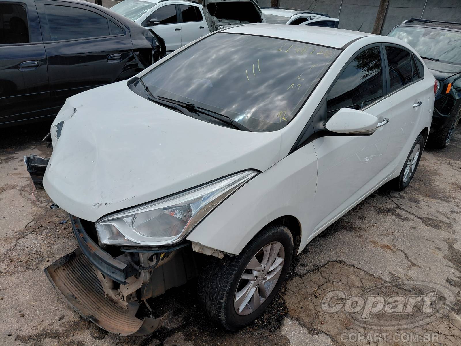 Foto 2: 2015 HYUNDAI HB20S
