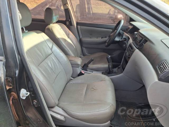 2005 TOYOTA COROLLA 