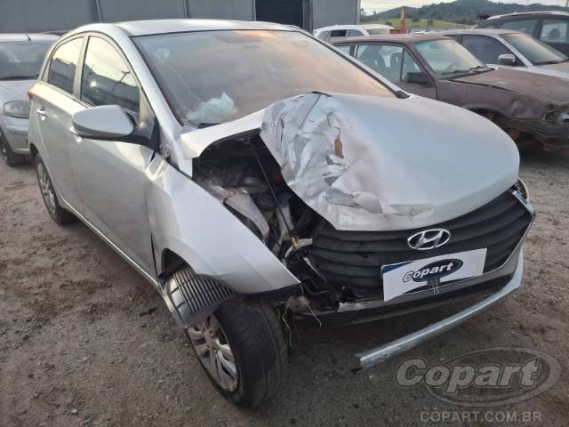 2017 HYUNDAI HB20 