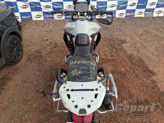 2025 TRIUMPH TIGER 