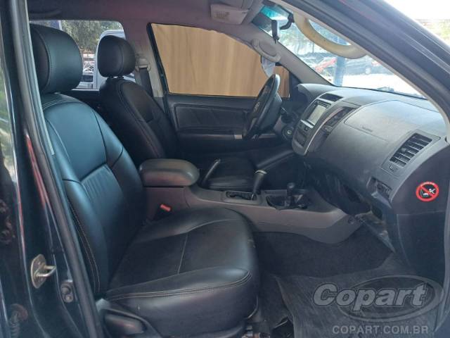 2014 TOYOTA HILUX CD 