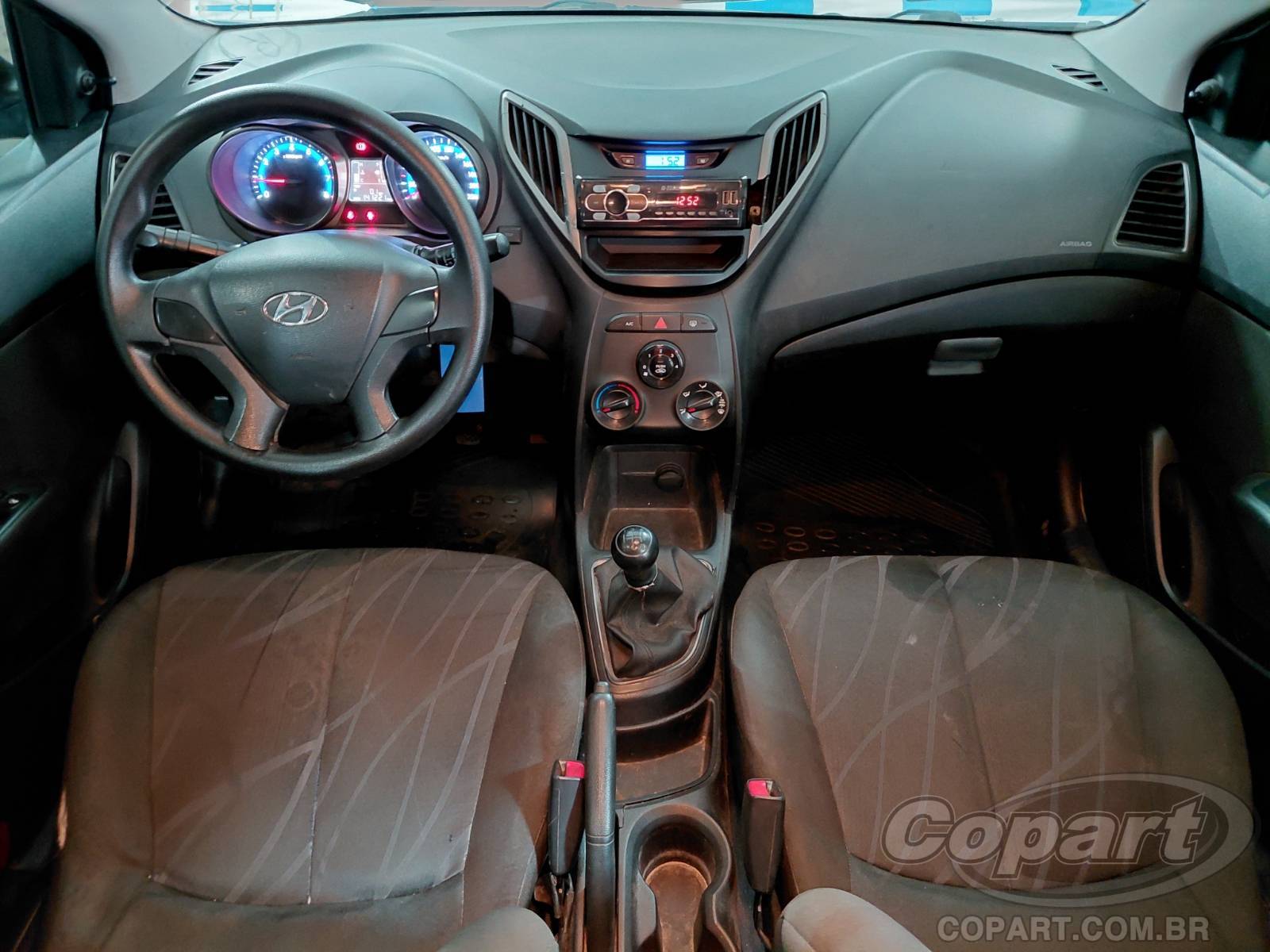 Foto 9 de 10: 2014 HYUNDAI HB20