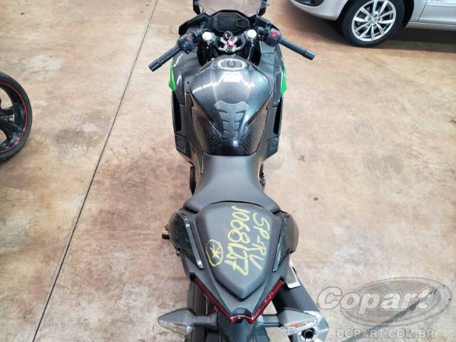 2025 KAWASAKI NINJA 500 