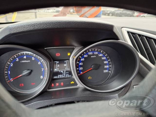 2013 HYUNDAI HB20 