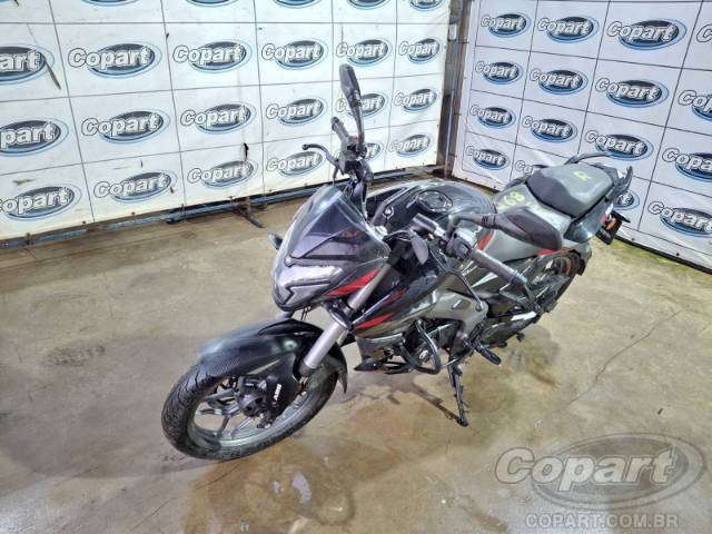 2026 BAJAJ DOMINAR 