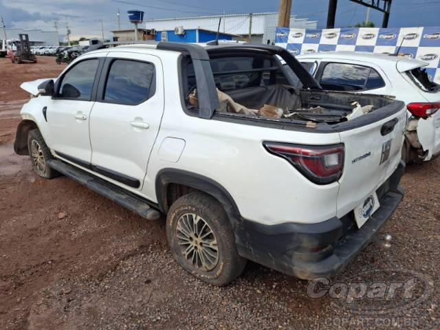2023 FIAT STRADA CD 