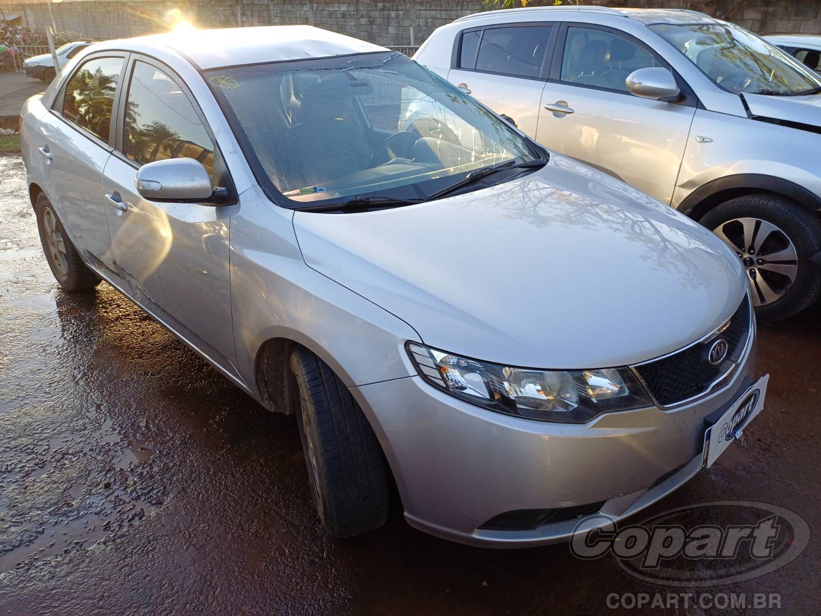 Veículo Hyundai Cerato KIA CERATO EX 1.6 16V 2010 2011 em leilão