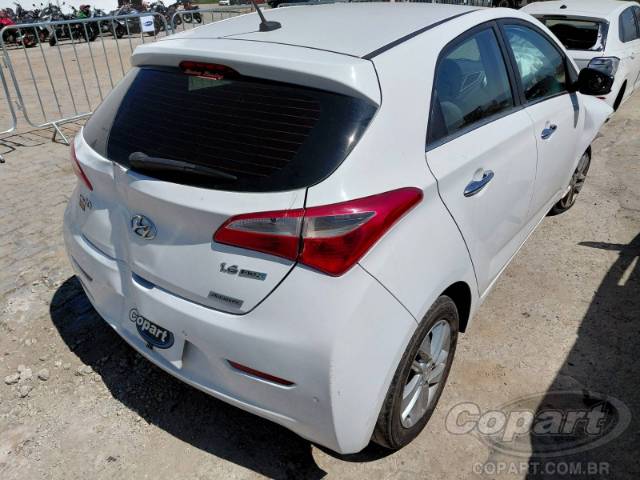 2014 HYUNDAI HB20 