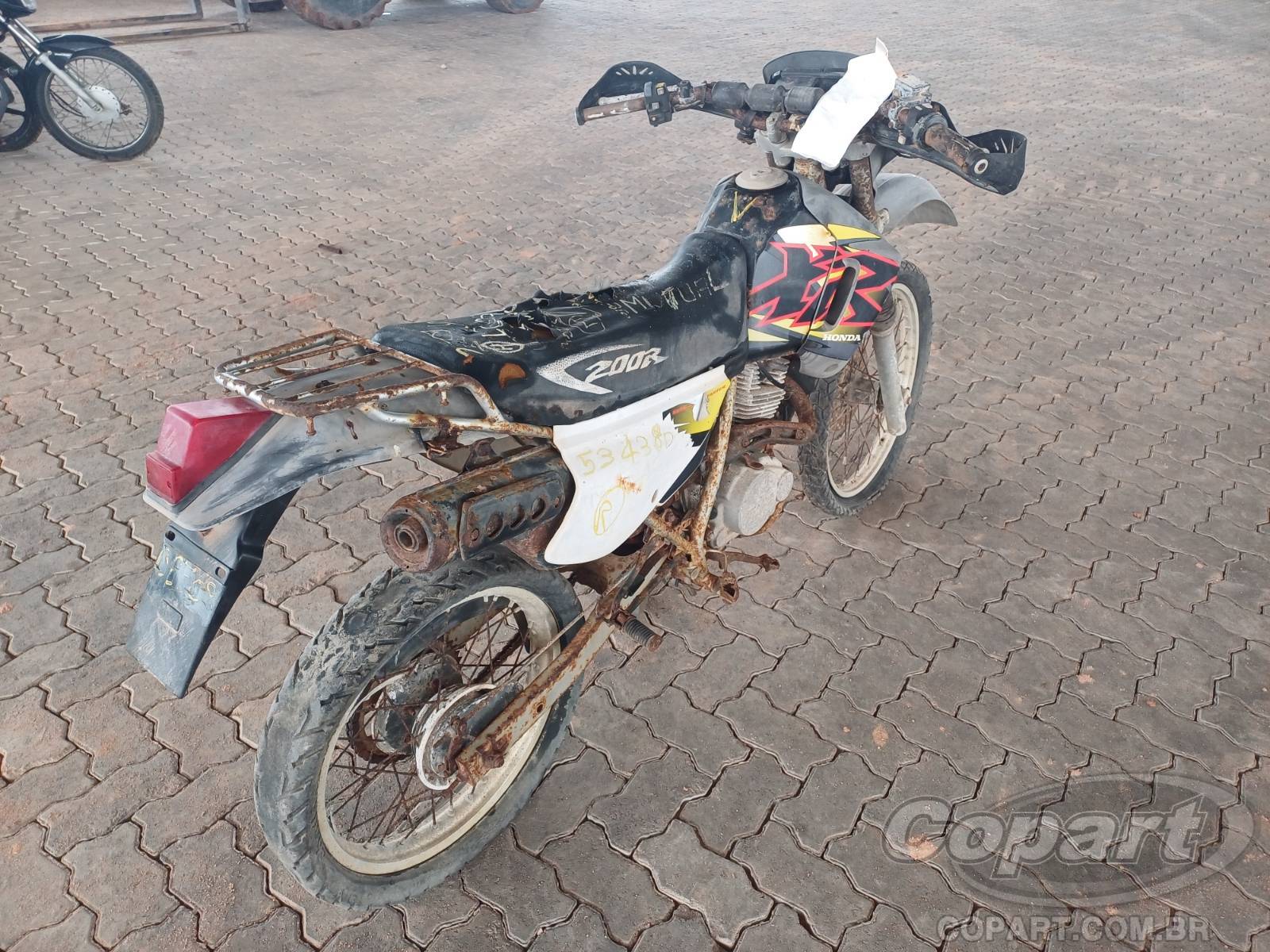 Foto 4: 2001 HONDA XR 200
