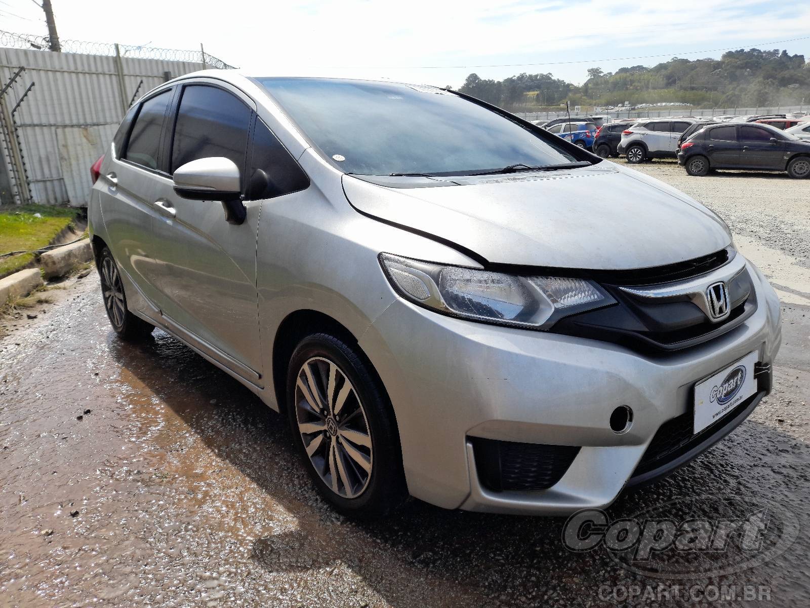 Veículo Honda Fit HONDA FIT LX 1.5 16V i-VTEC 2014 2015 em leilão