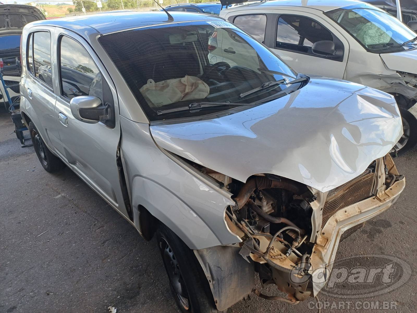 Veículo Fiat Uno Fiat Uno Vivace 1.0 Evo 2016 2016 em leilão