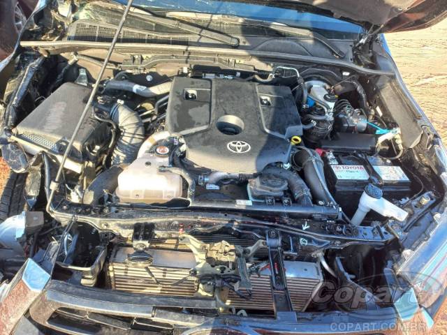 2025 TOYOTA HILUX CD 