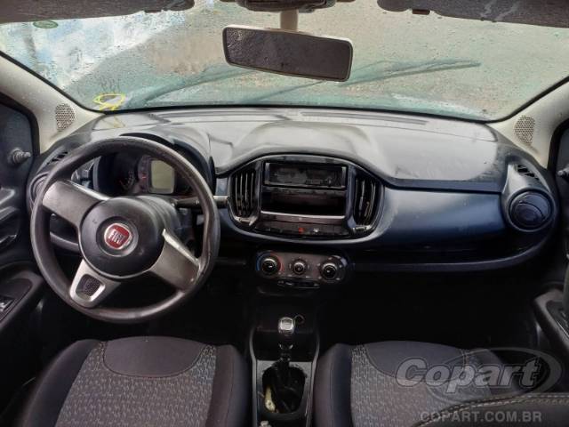 2021 FIAT UNO 