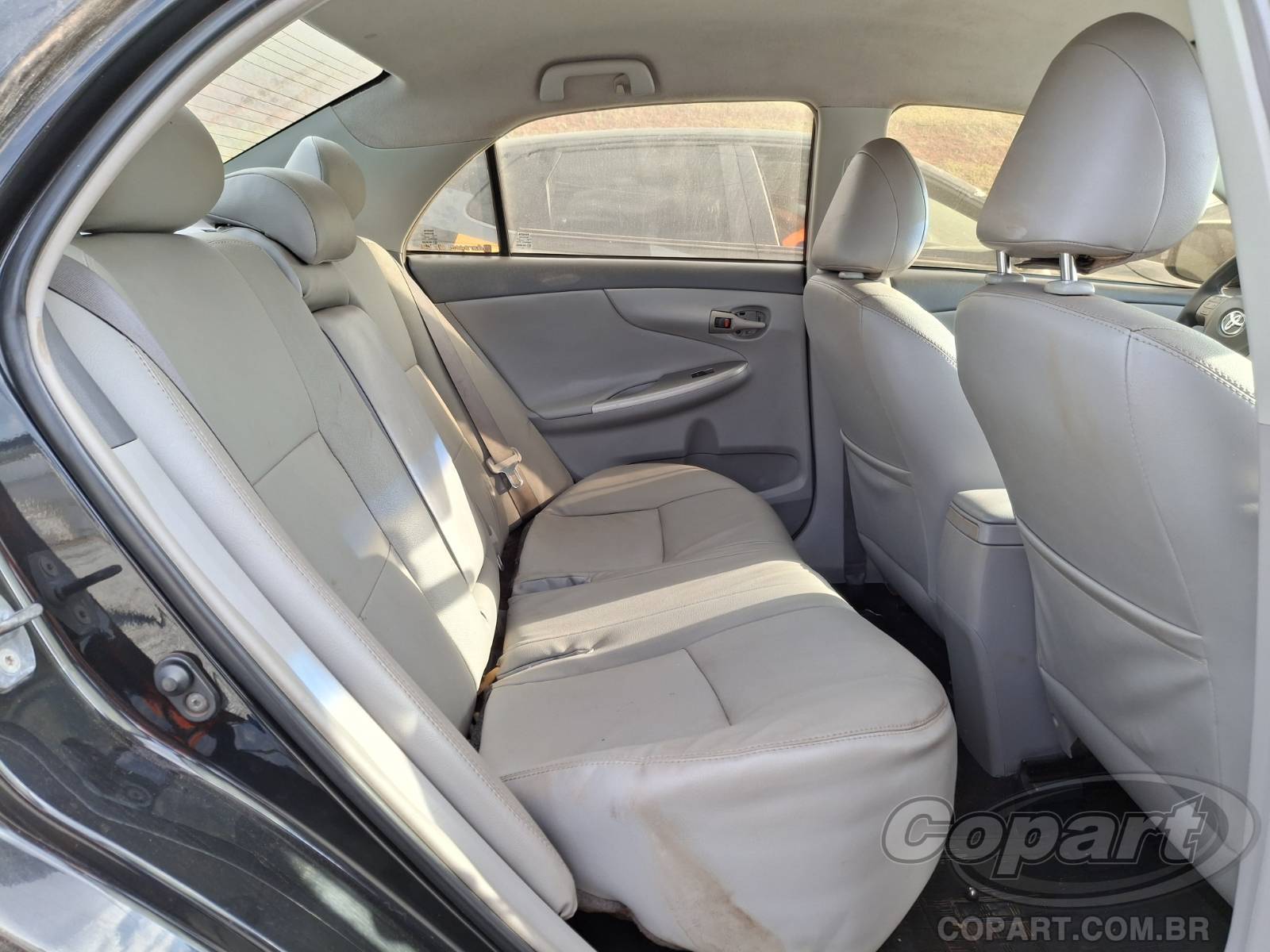 2009 TOYOTA COROLLA — foto 6 de 15