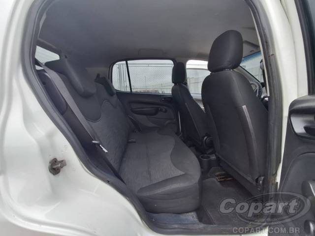 2018 FIAT UNO 