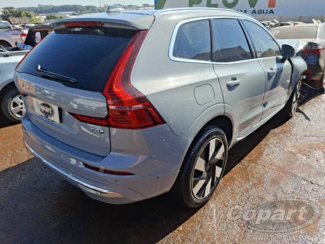 2025 VOLVO XC60 