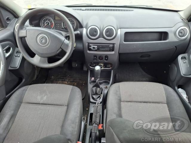 2011 RENAULT LOGAN 