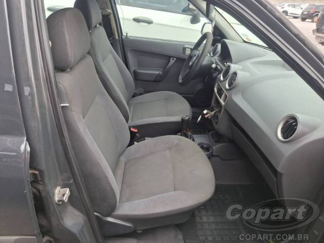 2009 VOLKSWAGEN GOL 