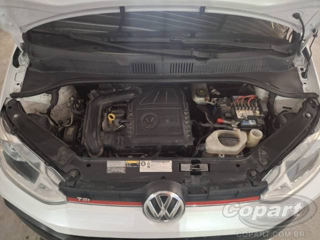 2018 VOLKSWAGEN UP 
