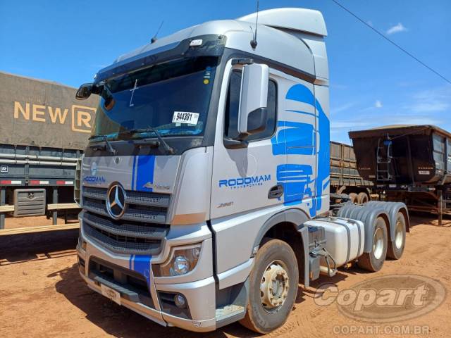 2023 MERCEDES BENZ ACTROS 