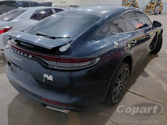 2021 PORSCHE PANAMERA 