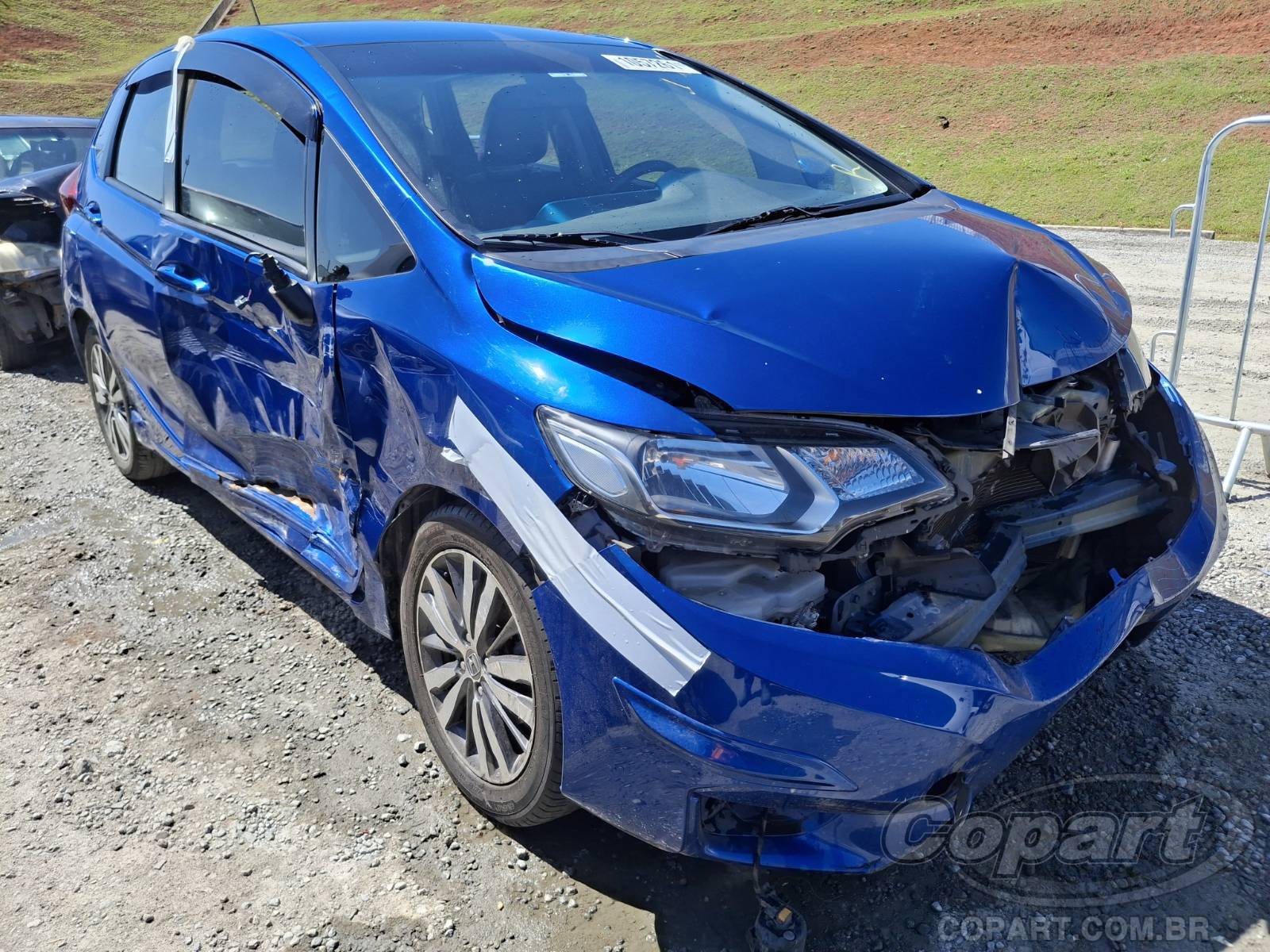 Veículo Honda Fit 2015 HONDA FIT EXL 1.5 16V I-VTEC FLEXIVEL ALCOOL/GASOLINA 2015 em leilão