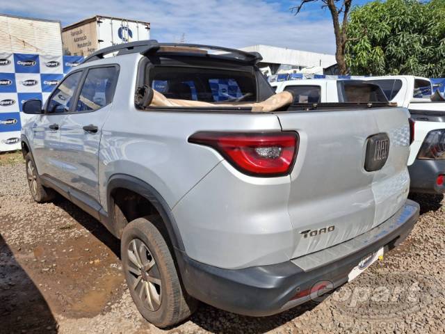 2017 FIAT TORO 