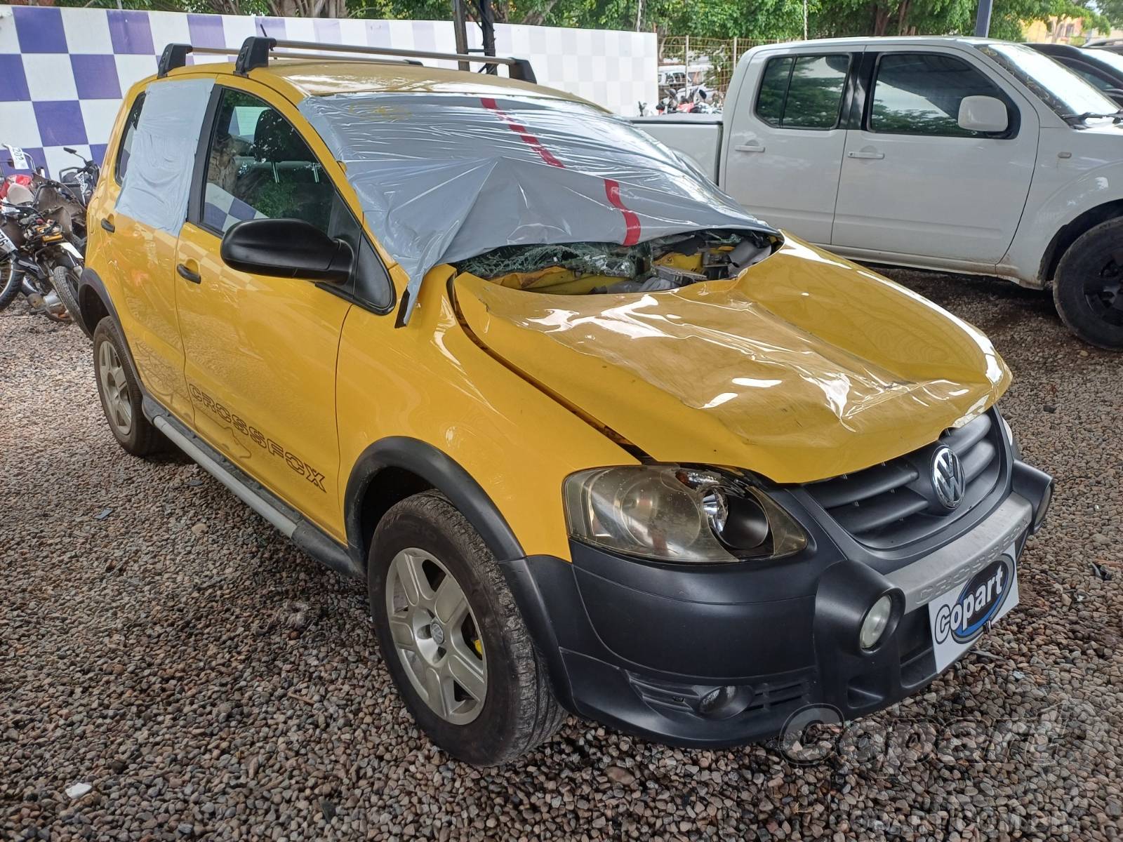 VOLKSWAGEN FOX 1.6 TOTAL FLEX 2010