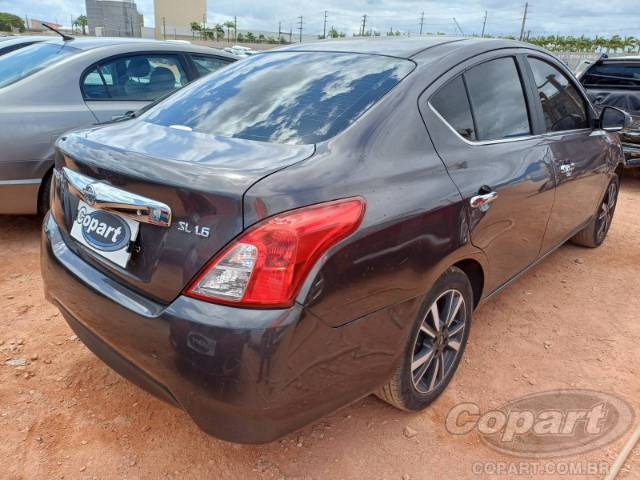 2019 NISSAN VERSA 