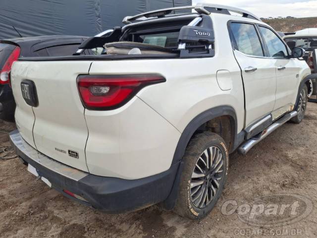 2024 FIAT TORO 