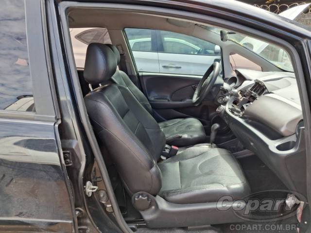 2010 HONDA FIT 