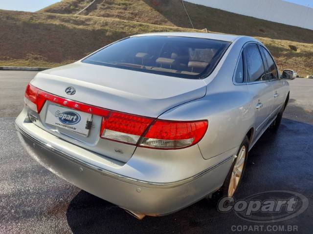 2010 HYUNDAI AZERA 