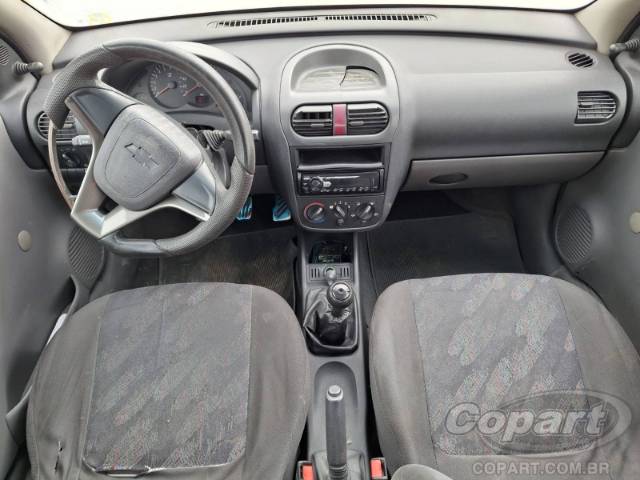 2003 CHEVROLET CORSA SEDAN 