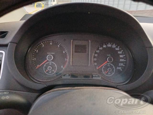 2013 VOLKSWAGEN FOX 