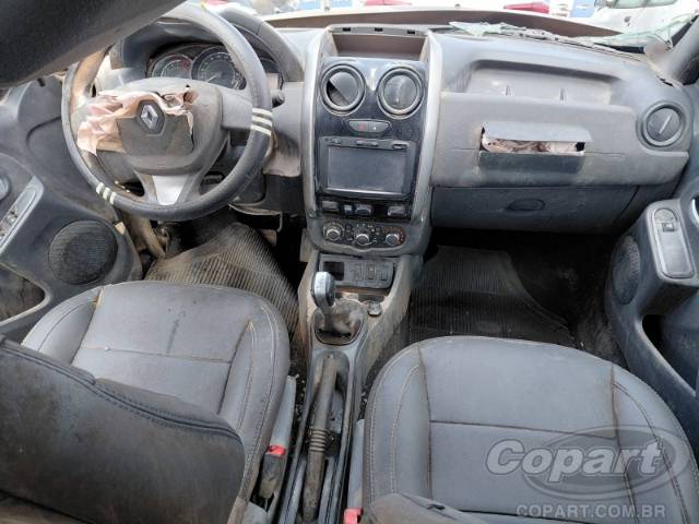2018 RENAULT DUSTER 