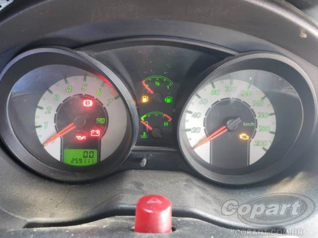 2010 FORD FIESTA SEDAN 