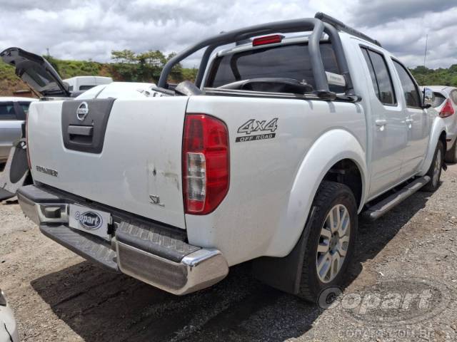 2016 NISSAN FRONTIER CD 