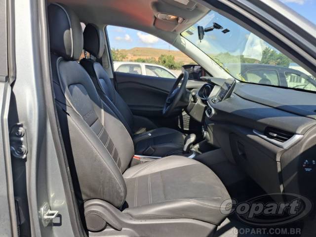 2025 CHEVROLET TRACKER 